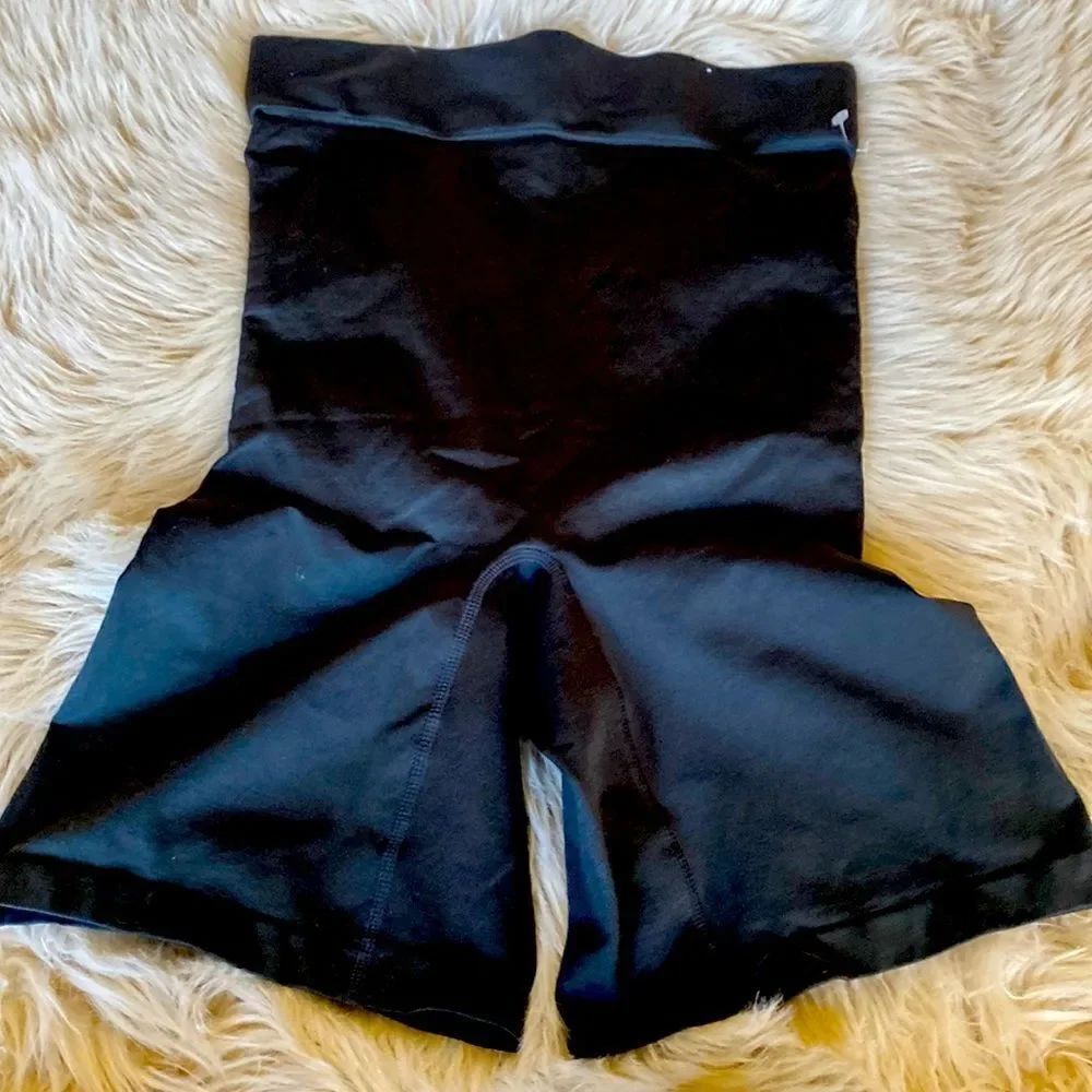 Cacique The Slimmer Ultra high-waist short Black